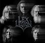 Text: "Lex Legion". Fünf ältere Männer mit ernstem Ausdruck, schwarz-weiß, teils verschwommen dargestellt.