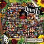 Eine bunte Collage mit den Texten "Donnie Vie" und "Beautiful Things". Florale und musikalische Motive umrahmen viele kleine Fotos.