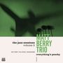 Text: "the jazz sessions volume 2. MATT BERRY TRIO. everything’s peachy." Silhouette eines Flugzeugs und Palmen gegen grünen Himmel.