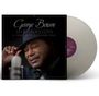 Texte: "George Benson, Inspiration: A Tribute to Nat King Cole". Ein Mann lächelnd mit Mikrofon, Schallplatte beige.