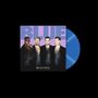 Text: "BLUE" und "REFLECTIONS". Vier Männer in Anzügen, jeweils mit ihrem reflektierten Bild darunter. Blaues Vinyl sichtbar.