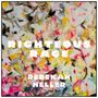 "RIGHTEOUS RAGE" oben, "REBEKAH HELLER" unten. Abstraktes Gemälde mit bunten Farben: Gelb, Rosa, Braun und Schwarz.