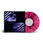 Whirr/Luster Split. Ein Cover mit abstrakten Bildern von Augen. Die Schallplatte ist pink mit schwarzen Spritzern.
