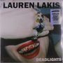 Text: "LAUREN LAKIS" oben, "DEADLIGHTS" unten. 
Nahaufnahme eines Gesichts mit rot geschminkten Lippen und dekorierten Ringen.
