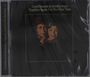 "Carol Burnett & Martha Raye: Together Again For The First Time." Zwei Frauenporträts auf schwarzem Hintergrund.
