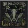 „THE DREADNOUGHTS“ oben, „GREEN WILLOW“ unten. Illustration eines Dachses mit grün-goldenen Details.
