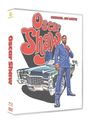 „Oscar Shaw“ in großen roten Buchstaben. Illustration: Mann im Anzug, Auto. Hinweis auf Michael Jai White.