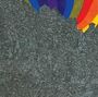 Es handelt sich um eine Illustration mit grauen, abstrakten Formen, über die ein bunter Regenbogen verläuft.