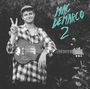 „MAC DEMARCO 2“ in türkisfarbenem Text. Person in kariertem Hemd hält Gitarre und zeigt Peace-Zeichen.