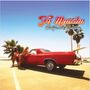 Text: "Fu Manchu, California Crossing". Ein rotes Auto mit Surfbrett am Strand, Palmen im Hintergrund.