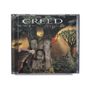 "Creed weathered". Illustration von Gesichtern in Baumstämmen, Hand meißelt, surrealer Hintergrund mit Bäumen und Sonnenuntergang.