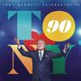Großer Text: "TONY 90 NY". Oben: "TONY BENNETT CELEBRATES 90". Ein Mann im Anzug mit ausgebreiteten Armen.