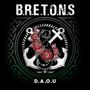 Text "B.R.E.T.O.N.S" und "D.A.O.U". Illustration: Wiesel, Anker und Rosen auf schwarzem Hintergrund.