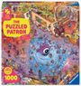 "THE PUZZLED PATRON", "Magic Puzzle Company", "1000 pieces", bunte Illustration mit einem pinken Monster in einer belebten Szene.
