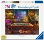 750 Ravensburger Puzzle. Illustration eines gemütlichen Wohnzimmers mit Kamin, Büchern, Tisch mit Puzzle und schlafenden Tieren.