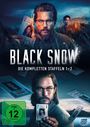"BLACK SNOW – DIE KOMPLETTEN STAFFELN 1+2" in großer Schrift. Ein Mann hält eine Spielkarte, umgeben von mysteriöser Atmosphäre.