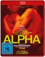 Text: "ALPHA", FSK 16. Festival de Cannes Emblem. Verschwommen: Gesicht und Arme zweier Personen, leidenschaftliche Pose.