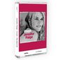 "Jennifer Paige - Crush, The Best Of". Eine Kassette mit einem Foto einer Frau, die seitlich lächelt.
