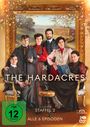 „THE HARDACRES, Staffel 2, alle 6 Episoden“. FSK 12. Sechs Personen in viktorianischer Kleidung in einem goldenen Rahmen.