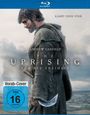 "KÄMPF ODER STIRB. ANDREW GARFIELD. THE UPRISING - FÜR DIE FREIHEIT. Hintergrund: brennende Gebäude, mittelalterlicher Krieger."