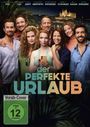 Filmplakat "Der perfekte Urlaub", FSK ab 12. Gruppe fröhlicher Menschen, tropischer Hintergrund.