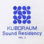 KUBORAUM Sound Residency VOL. 2. Geometrisches blaues Logo mit kreisförmigen Elementen.