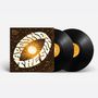 "Batov Records 10 years. Around the Sun" steht auf einer Plattenhülle mit Sonnenmotiv und zwei Schallplatten.
