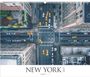 „NEW YORK 2027“ steht unten. Eine Luftaufnahme zeigt eine belebte Straßenkreuzung mit gelben Taxis.