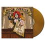 "ROCK JUSTICE", "You've been Served!" oben und mittig. Eine Illustration zeigt eine Frau mit Richterhammer. Goldene Vinyl-Schallplatte.