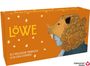 "LÖWE", "40 MAGISCHE MESSAGES VON DEN STERNEN." Ein orangener Hintergrund mit Sternen und ein Löwenkopf.