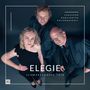Texte: "Elegie", "Schwarzenberg Trio", "Chausson", "Babajanyan", "Rachmaninoff". Drei Menschen in feiner Kleidung blicken nach oben.