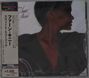 Japanische Texte auf der linken Seite, darüber "Sweet Music". Silhouette einer Person im Profil.