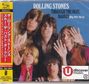 "ROLLING STONES THROUGH THE PAST, DARKLY (Big Hits Vol.2)" und japanischer Text. Fünf Männer mit erhobenen Händen.