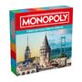 "MONOPOLY" in Weiß auf Rot, "TÜRKEI EDITION/TÜRKİYE SÜRÜMÜ" auf Türkis. Galataturm und Brücke im Hintergrund.