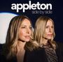 Text: "appleton side by side". Zwei Frauen in eleganter Kleidung, im Vordergrund vor einem dunklen Hintergrund.