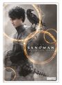 "The Sandman: The Complete Series." Ein Mann in schwarzem Outfit mit Rabe auf der Schulter, umgeben von magischen Kreisen.