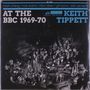 Texte: "AT THE BBC 1969-70 KEITH TIPPETT". Darunter viele Musiker in einem Aufnahmestudio.
