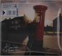 CD-Cover der "The Reytons" mit Titel: "A Love Letter To A Broken Town". Kind steckt Brief in roten Briefkasten bei Sonnenuntergang.