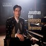 "RUBICON", "Jonathan Kuo", "Godowsky & Stravinsky". Ein Mann in festlicher Kleidung sitzt am Klavier.