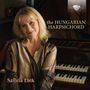 Szilvia Elek sitzt lächelnd vor einem Cembalo. Der Text lautet "the HUNGARIAN HARPSICHORD" und "Szilvia Elek".