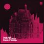 Uncle Acid and the Deadbeats. Shapes Of Midnight. Magenta Schloss unter Mondschein vor schwarzem Hintergrund.