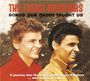 THE EVERLY BROTHERS, SONGS OUR DADDY TAUGHT US. Zwei lächelnde Männer in Nahaufnahme, Vintage-Stil.