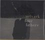 Text: "artvark four fathers". Ein Schatten von zwei Personen vor einem dunklen Hintergrund.