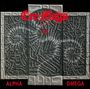 "Cro-Mags III" in Rot, unten "ALPHA" und "OMEGA". Relief-Artwork mit labyrinthartigen Mustern in Grau und Schwarz.