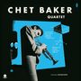 "Chet Baker Quartet" oben, Songtitel rechts. Illustration: Mann spielt Trompete, Hintergrund blau, Kontrabass-Silhouette links.