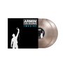 "ARMIN VAN BUUREN IMAGINE" in Weiß und Blau auf schwarzem Hintergrund, Silhouette einer Person, die Kopfhörer hält.