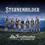 "Sternenbilder" steht oben. Darunter sind Musiker in Tracht in einer alpinen Landschaft unter einem Sternenhimmel.