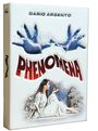 "DARIO ARGENTO" oben, "PHENOMENA" mittig. Illustration: Zwei blaue Hände oben, unten ein Mädchen mit Schmetterling.