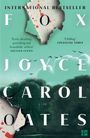 "FOX Joyce Carol Oates" in großen Buchstaben, Zitat von Gillian Flynn. Grüne Landschaft mit fliegenden Vögeln.
