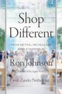 "Shop Different: How Retail Revealed Apple's Genius" von Ron Johnson mit Zander Nethercutt. Hintergrund: verschwommene Szene.